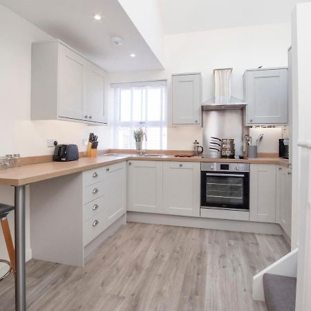 Livingstone Street Apartments With Free Parking Йорк Екстер'єр фото