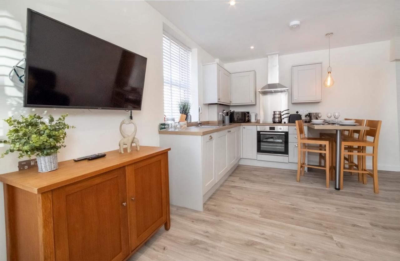 Livingstone Street Apartments With Free Parking Йорк Екстер'єр фото